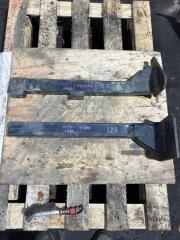 Крепление глушителя правое Iveco EuroCargo ML180E25 2017