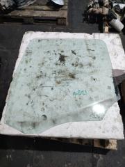 Стекло двери переднее левое Renault T 4X2 2019