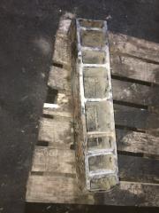 Кронштейн балансира левый Shacman X3000 6x6 2022