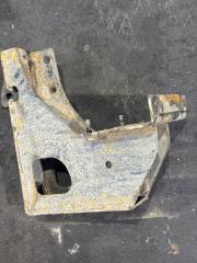 Кронштейн отбойника передний левый ISUZU FVR34 Euro5 2020