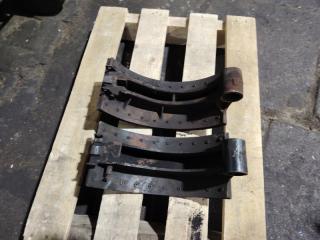 Колодки тормозные передние левые ISUZU FVR34 Euro5 2020