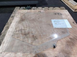 Стекло двери переднее левое FAW J6P-420 8X4 2023