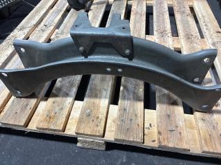 Поперечина рамы передняя Sitrak C7H 4x2 2023