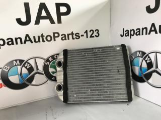 Запчасть радиатор отопителя Audi Q7 2008