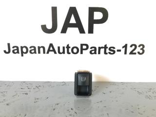 Запчасть кнопка стеклоподъемника задняя Mercedes-Benz E-350 2009