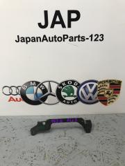Фото запчасти кронштейн Audi A6 2011 контрактная запчасть Запчасть кронштейн Audi A6 2011