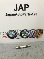 Фото запчасти кронштейн коллектора Audi A6 2013 контрактная запчасть Запчасть кронштейн коллектора Audi A6 2013