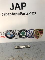 Фото запчасти кронштейн коллектора Audi Q5 2011 контрактная запчасть Запчасть кронштейн коллектора Audi Q5 2011