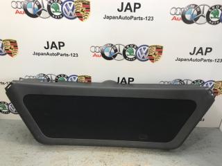 Обшивка крышки багажника задняя Mercedes-Benz R350 2006