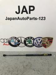 Амортизатор крышки багажника Audi A6 2011