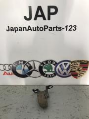 Кронштейн глушителя Audi Q5 2013