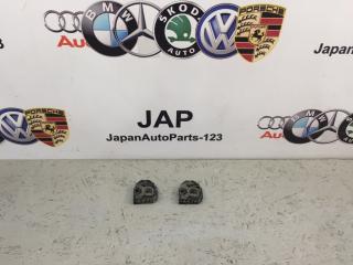 Запчасть крепление радиатора Audi A3 2008