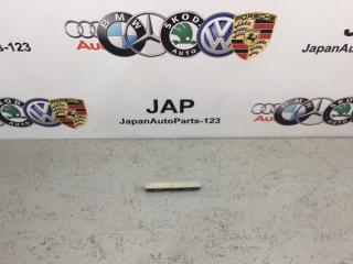 Фото запчасти кронштейн коллектора Audi A6 2013 контрактная запчасть Запчасть кронштейн коллектора Audi A6 2013