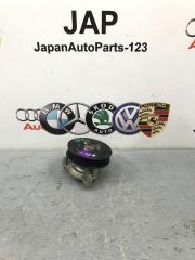 Насос водяной Volkswagen Passat 2013 контрактная Насос водяной Volkswagen Passat 2013