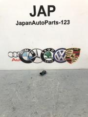 Запчасть датчик детонации Volkswagen Passat 2013