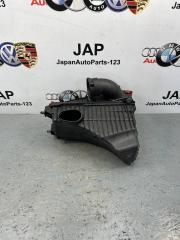 Корпус воздушного фильтра левый Porsche Cayene 2008