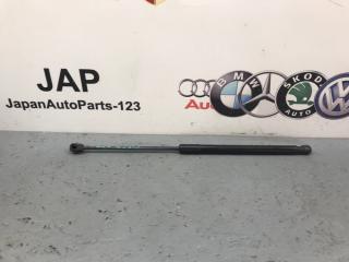 Амортизатор крышки багажника Audi A1 2011