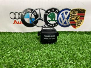 Запчасть кнопка Porsche Cayene 2008