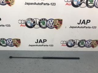 Амортизатор капота Audi A5 2010