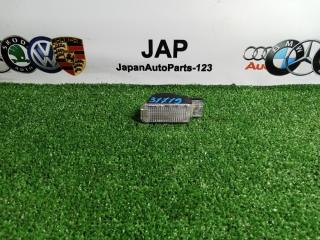 Фото запчасти плафон салонный Audi A6 2011 контрактная запчасть Запчасть плафон салонный Audi A6 2011