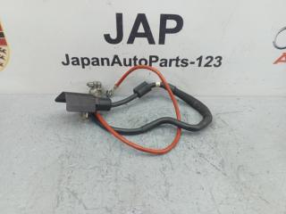 Клемма аккумулятора Volkswagen Touran 2011