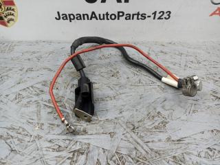 Клемма аккумулятора Volkswagen Touran 2011