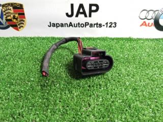 Запчасть фишка Volkswagen Touran 2011