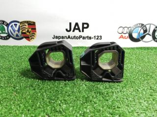 Запчасть кронштейн радиатора Audi TT 2007