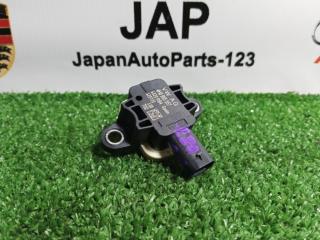 Запчасть датчик airbag передний Audi A6 2012
