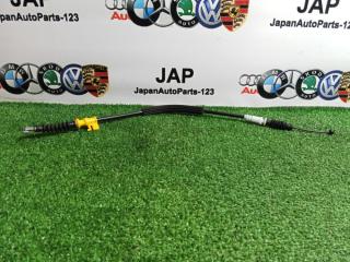 Запчасть трос замка двери Audi Q3 2012