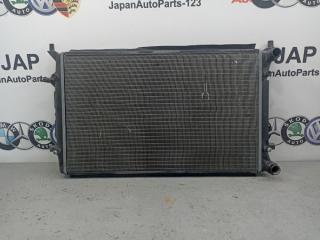 Запчасть радиатор Audi A3 2008