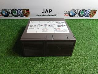 Запчасть компрессор подкачки колес Audi Q5 2011