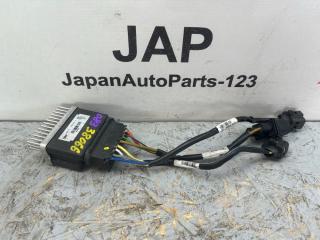 Блок управления вентилятором охлаждения Audi A4 2009