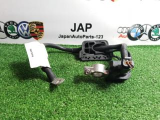 Клемма аккумулятора Audi Q3 2012