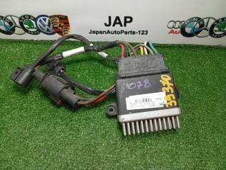 Блок управления вентилятором охлаждения Audi Q3 2015