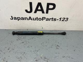 Амортизатор капота Audi A1 2011