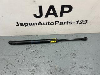 Амортизатор капота Volkswagen Touran 2011