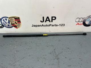 Амортизатор капота Audi A4 2009