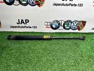 Амортизатор капота Audi Q5 2010