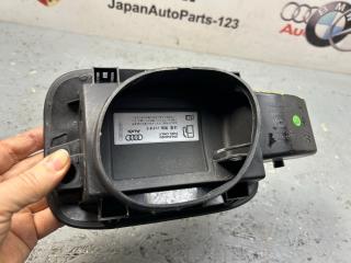 Лючок бензобака A4 2013