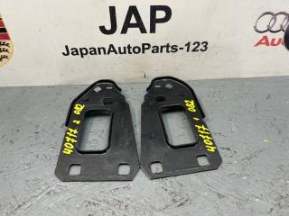 Кронштейн усилителя бампера Audi A4 2009 8K0805499 контрактная