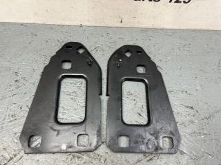 Кронштейн усилителя бампера A4 2009