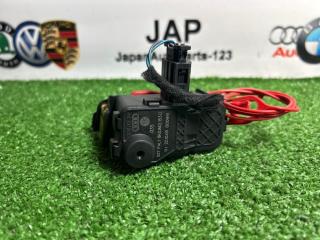 Активатор лючка бензобака Q5 2010