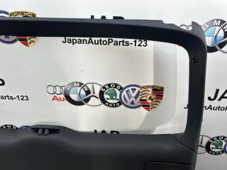 Обшивка крышки багажника Audi Q5