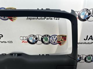 Обшивка крышки багажника Audi Q5
