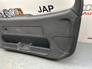 Обшивка крышки багажника A1 2011