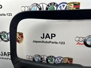 Обшивка крышки багажника A1 2011