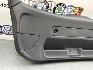 Обшивка крышки багажника A1 2011