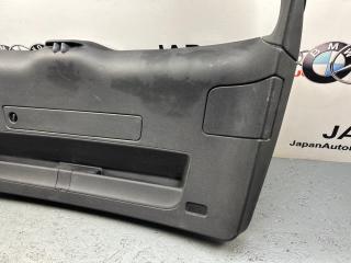 Обшивка крышки багажника Q5 2011