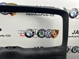 Обшивка крышки багажника Audi Q5